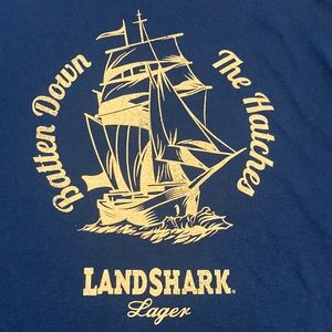 LAND SHARK | T-shirt
